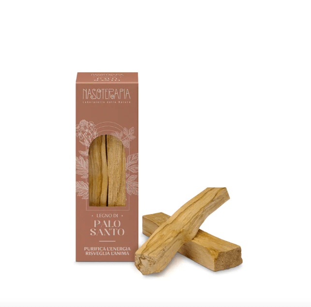 Palo Santo naturale per purificare l’energia e rilassarsi. Perfetto per yoga e meditazione. Proviene dal Perù ed è certificato SERFOR.